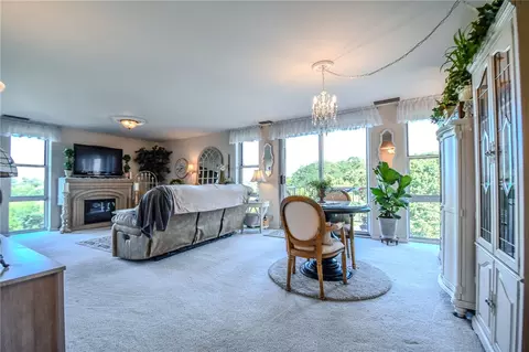Living - 2230 S Patterson Blvd #71, Kettering, OH 45409 photo 1 of 5