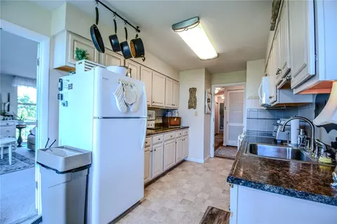 Kitchen - 2230 S Patterson Blvd #71, Kettering, OH 45409 photo 1 of 2