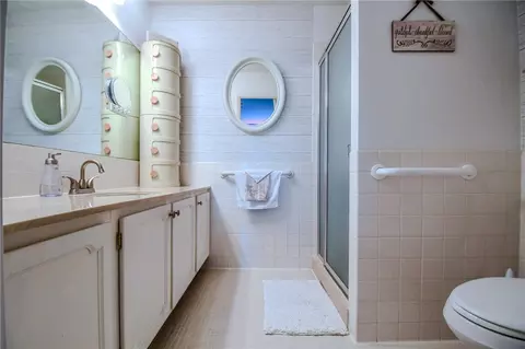 Bath - 2230 S Patterson Blvd #71, Kettering, OH 45409 photo 1 of 2