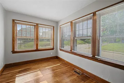 601 N Light St, Springfield, OH 45504 photo 11