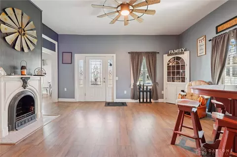 Entry Way - 213 N Broadway St, Blanchester, OH 45107 photo 2 of 6