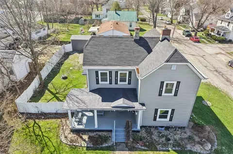 Exterior - 213 N Broadway St, Blanchester, OH 45107 photo 6 of 17