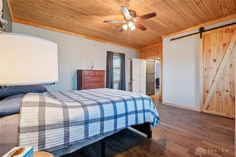 Bedroom - 213 N Broadway St, Blanchester, OH 45107 photo 6 of 9