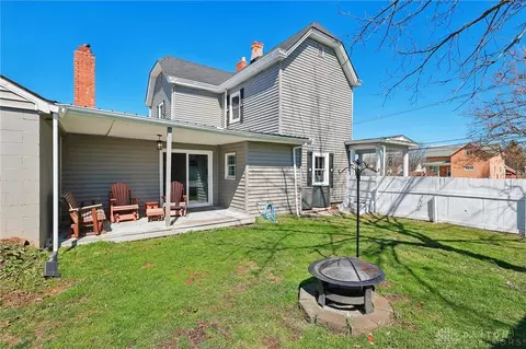 Exterior - 213 N Broadway St, Blanchester, OH 45107 photo 15 of 17