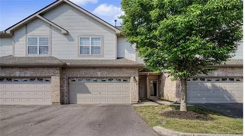 3634 Sequoia Dr, Beavercreek, OH 45431
