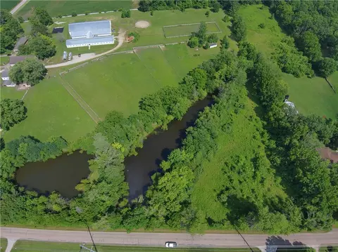 3775 Ferry Rd, Bellbrook, OH 45305 photo 2