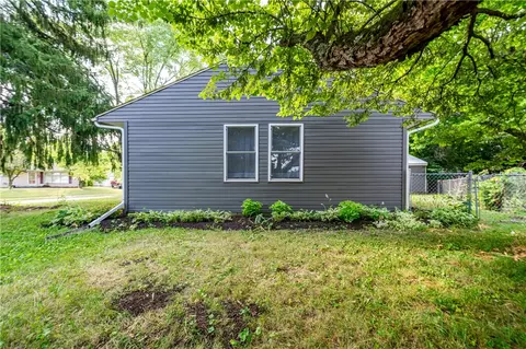 Exterior - 2793 Galewood St, Kettering, OH 45420 photo 5 of 11