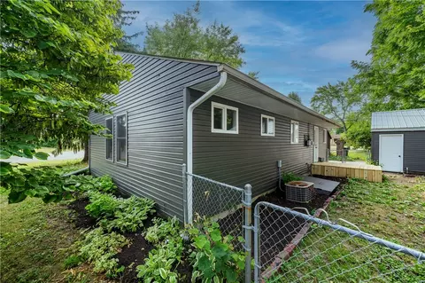 Exterior - 2793 Galewood St, Kettering, OH 45420 photo 6 of 11