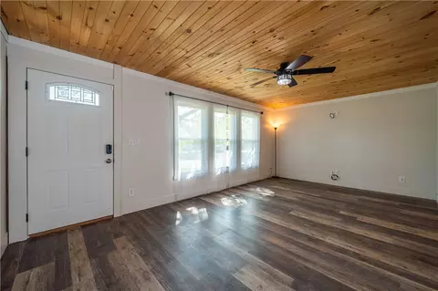 Living - 2793 Galewood St, Kettering, OH 45420 photo 3 of 6