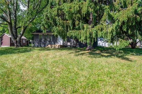Exterior - 2793 Galewood St, Kettering, OH 45420 photo 2 of 11