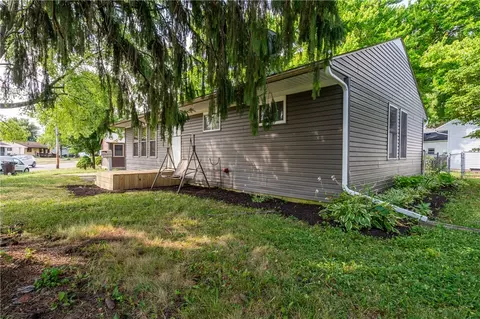 Exterior - 2793 Galewood St, Kettering, OH 45420 photo 4 of 11