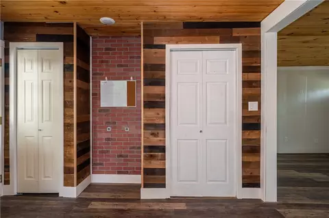 Entry Way - 2793 Galewood St, Kettering, OH 45420 photo 1 of 3