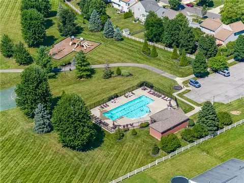 View/Area - 6590 Thistle Grv, Morrow, OH 45152 photo 2 of 3