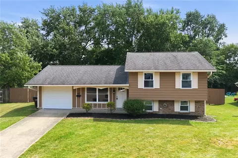 413 Gregory Ct, Lebanon, OH 45036