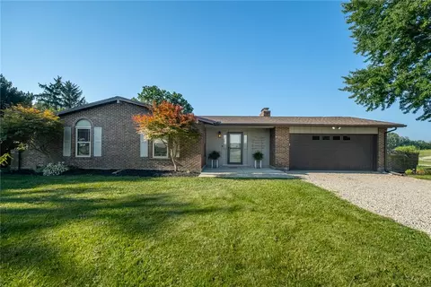 12284 Old Dayton Rd, Brookville, OH 45309