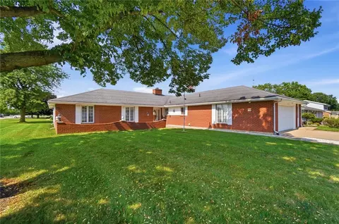 1195 N Broadway St, Greenville, OH 45331