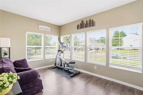 Entry Way - 70 E Long Meadow Dr, Springboro, OH 45066 photo 3 of 10