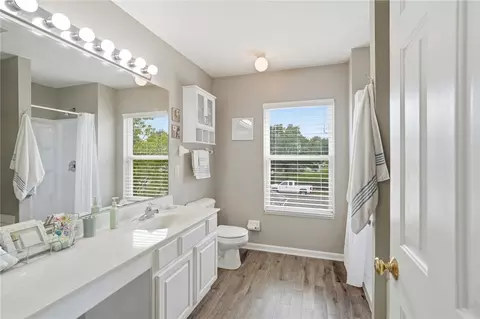 Bath - 70 E Long Meadow Dr, Springboro, OH 45066 photo 2 of 6