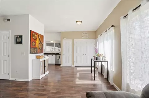 Entry Way - 70 E Long Meadow Dr, Springboro, OH 45066 photo 5 of 10
