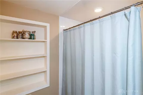 Bath - 506 Sheets St, Union, OH 45322 photo 5 of 5