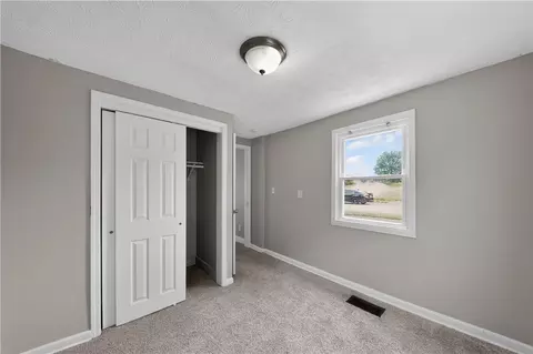 Bedroom - 2829 Haig Ave, Kettering, OH 45419 photo 6 of 7
