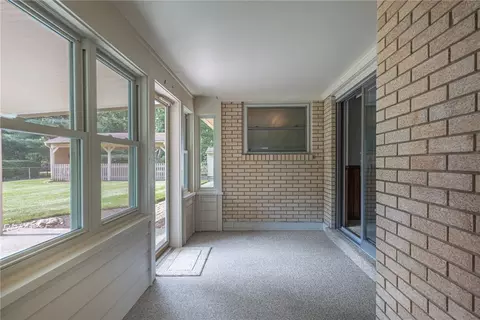 Exterior - 6382 Seton Hill St, Centerville, OH 45459 photo 4 of 9