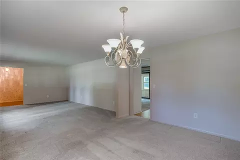 Living - 6382 Seton Hill St, Centerville, OH 45459 photo 2 of 6