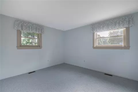 Bedroom - 6382 Seton Hill St, Centerville, OH 45459 photo 3 of 10