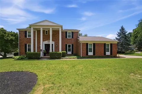 Exterior - 5000 Marilake Cir, Kettering, OH 45429 photo 3 of 15