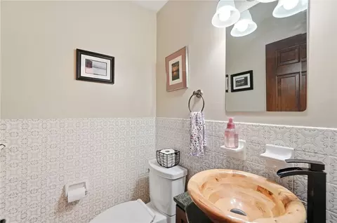 Bath - 5000 Marilake Cir, Kettering, OH 45429 photo 1 of 8
