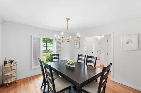 Dining - 5000 Marilake Cir, Kettering, OH 45429 photo 2 of 4