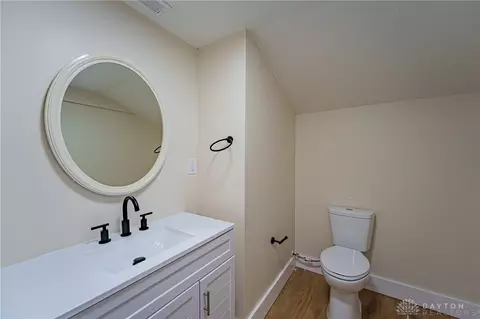 Bath - 1440 Selma Rd, Springfield, OH 45505 photo 4 of 4
