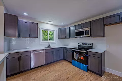 Kitchen - 1440 Selma Rd, Springfield, OH 45505 photo 1 of 5
