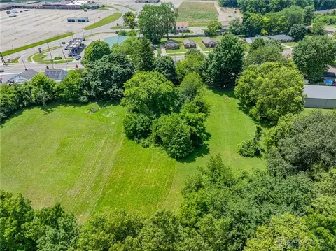 View/Area - 1440 Selma Rd, Springfield, OH 45505 photo 3 of 9