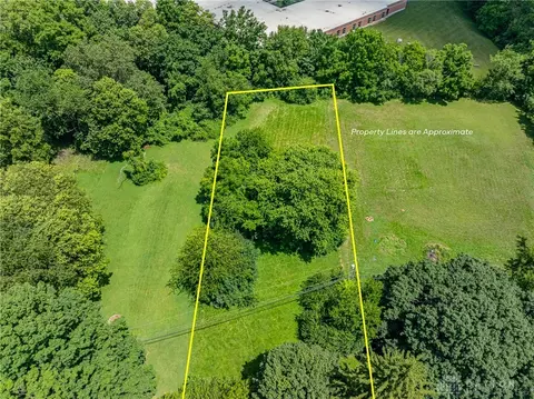 View/Area - 1440 Selma Rd, Springfield, OH 45505 photo 6 of 9
