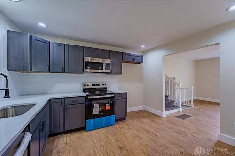 Kitchen - 1440 Selma Rd, Springfield, OH 45505 photo 3 of 5