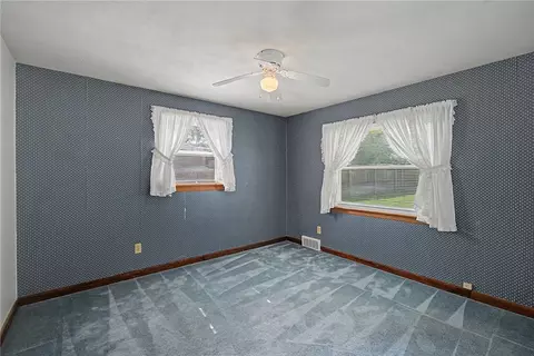 Bedroom - 812 Kenosha Rd, Kettering, OH 45429 photo 3 of 7