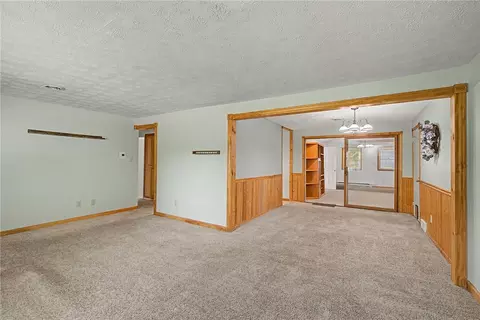 Living - 812 Kenosha Rd, Kettering, OH 45429 photo 5 of 7
