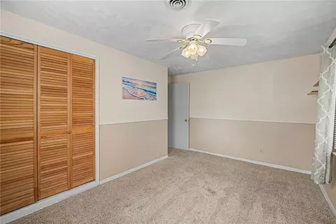 Bedroom - 812 Kenosha Rd, Kettering, OH 45429 photo 2 of 7