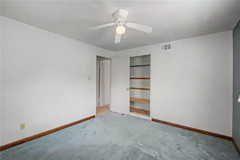 Bedroom - 812 Kenosha Rd, Kettering, OH 45429 photo 4 of 7