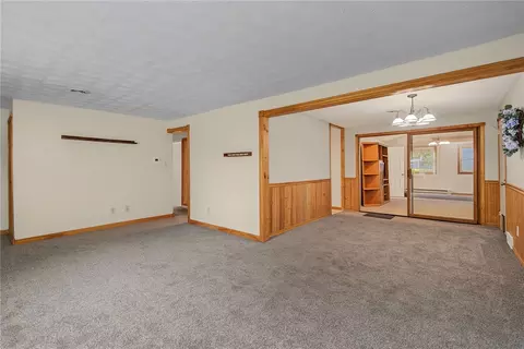 Living - 812 Kenosha Rd, Kettering, OH 45429 photo 5 of 10
