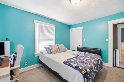 Bedroom - 1580 Springhill Ave, Kettering, OH 45409 photo 2 of 4