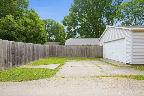 Exterior - 1580 Springhill Ave, Kettering, OH 45409 photo 11 of 11