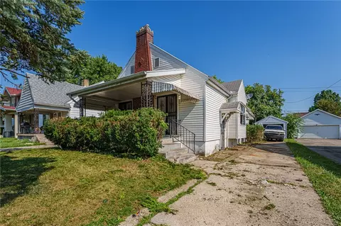 109 E Siebenthaler Ave, Dayton, OH 45405
