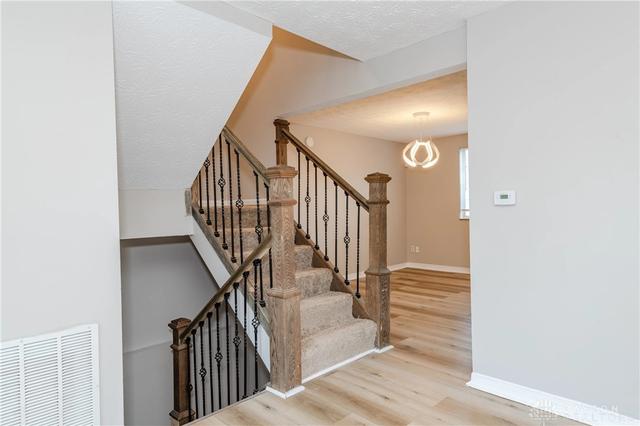 6244 Pheasant Hill Rd, Huber Heights, OH 45424