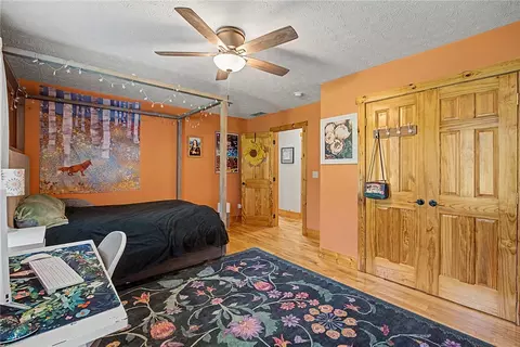 Bedroom - 2373 Shrine Rd, Springfield, OH 45502 photo 6 of 6