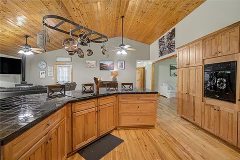Kitchen - 2373 Shrine Rd, Springfield, OH 45502 photo 5 of 6