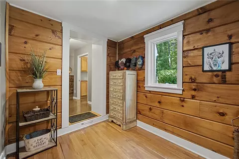 Entry Way - 439 E Route 73 Dr, Springboro, OH 45066 photo 2 of 2