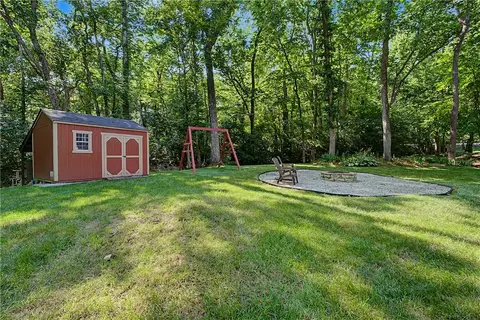 Exterior - 439 E Route 73 Dr, Springboro, OH 45066 photo 10 of 18
