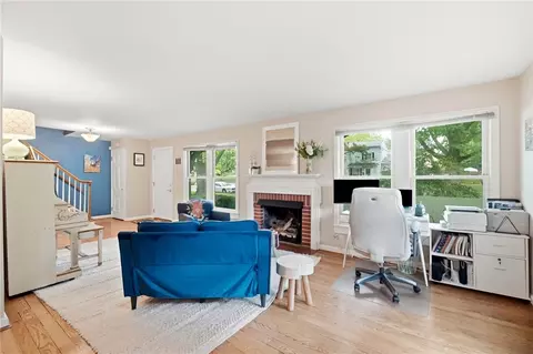 Living - 3401 Lenox Dr, Kettering, OH 45429 photo 1 of 5